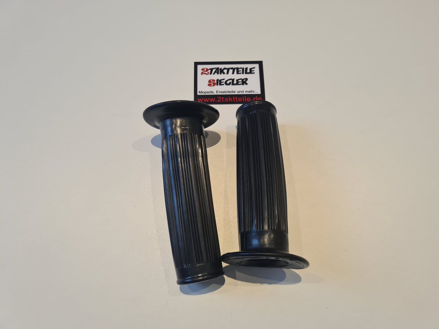 Lenkergriffe Klassik 24 / 24 mm Mofa Mokick schwarz Hercules Kreidler Zündapp Puch Griffgummi Handschaltung