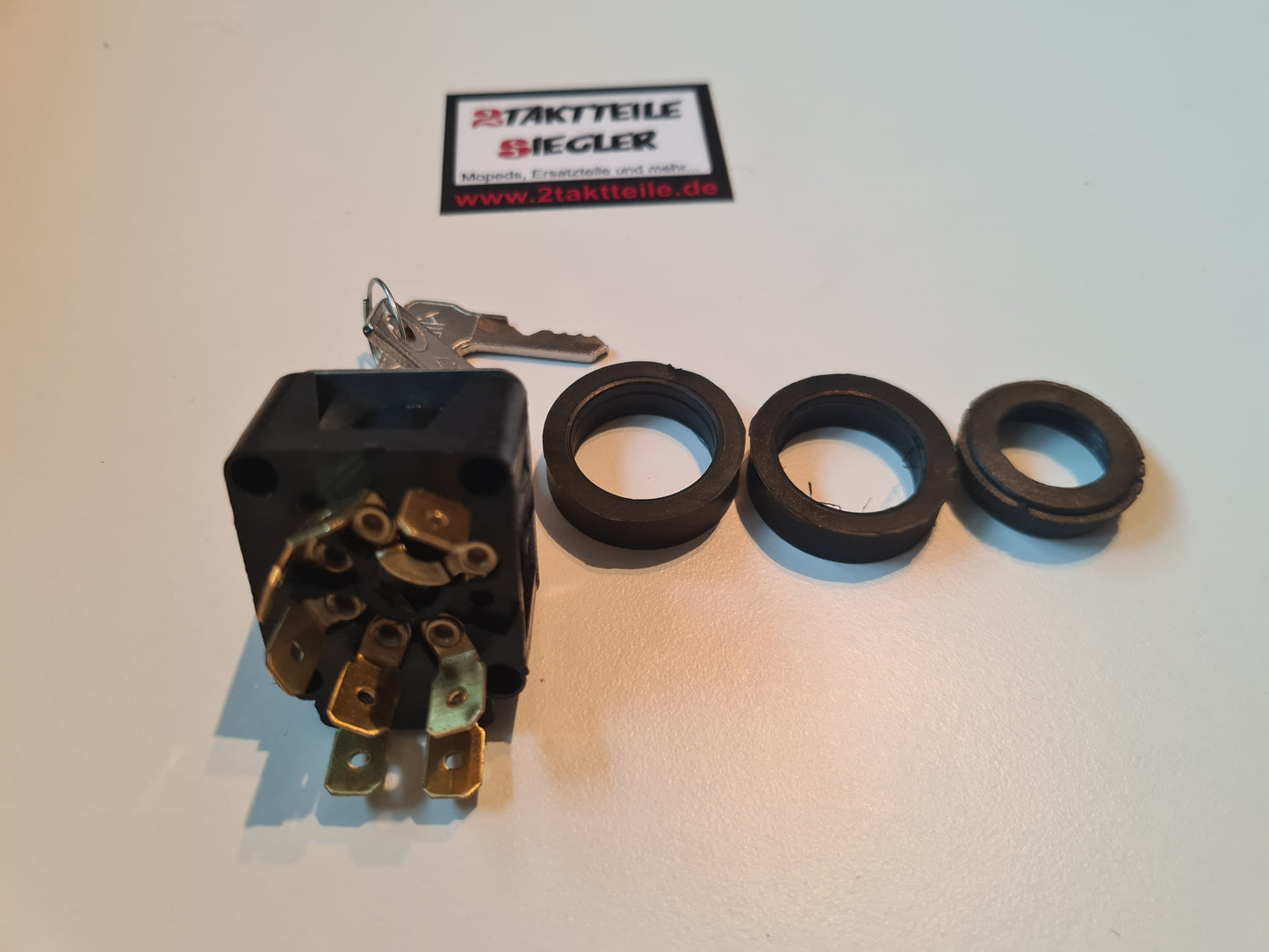 Universal Zündschloß GUIA inkl. 2 Schlüssel Hercules Ultra 1 2 3 50 80 KX5, RX9, Zündapp Kreidler