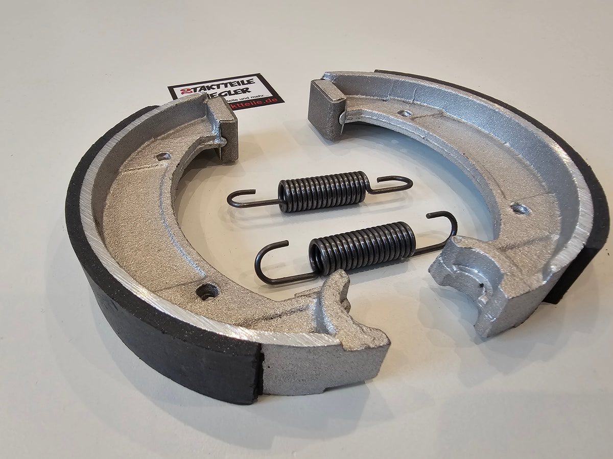 Bremsbeläge Newfren GF0084 136 x 25 mm Bremsbacken Maico MC 250 - 490, Can Am, Moto Morini