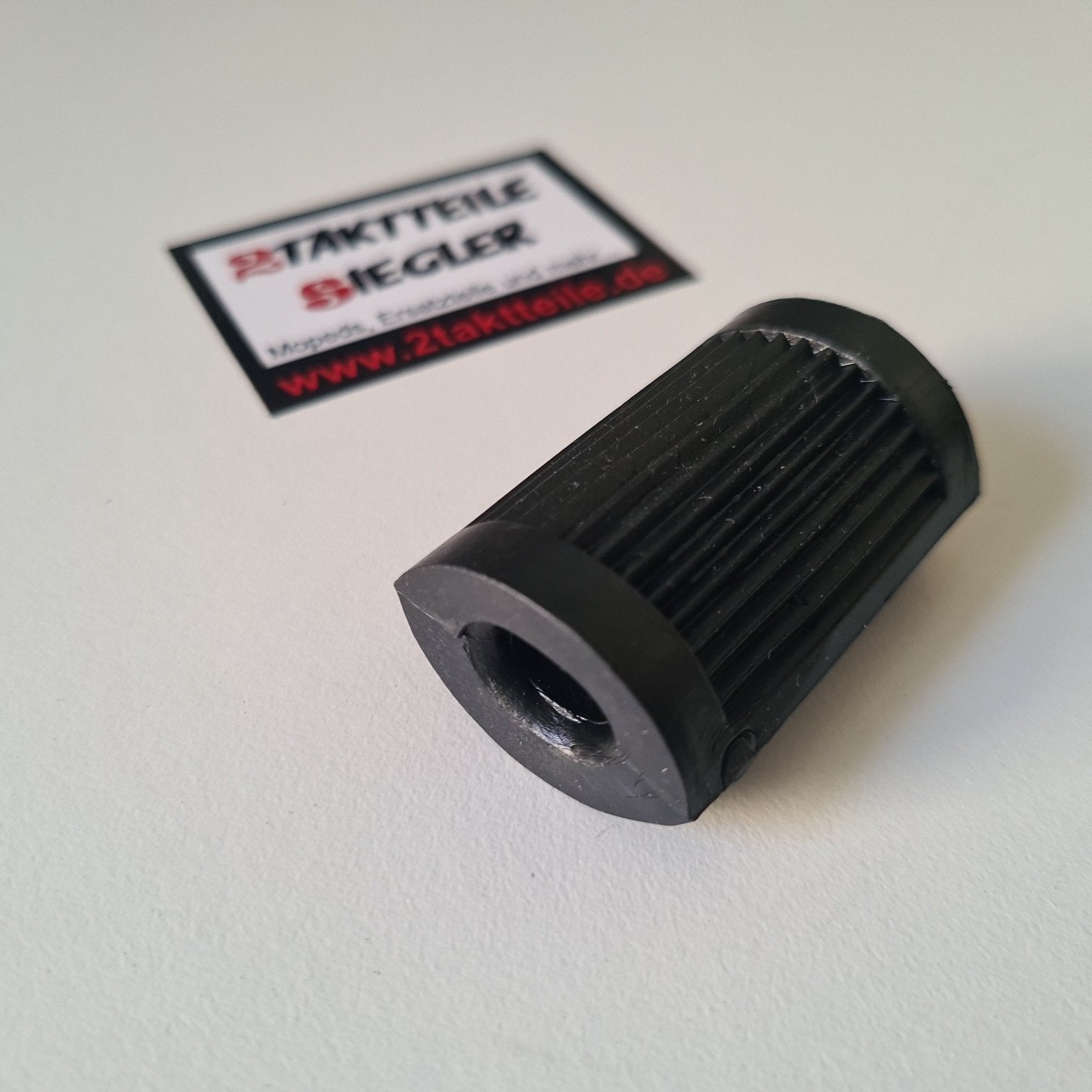 thumbnail image 2 of Citomerx Clutch Cover Oil Fill Screw For Hercules K50, SB, KX5, XE5, ZX1, MK, RX9 – M20x1.5, Black, 2 Year Warranty 2 of 4
