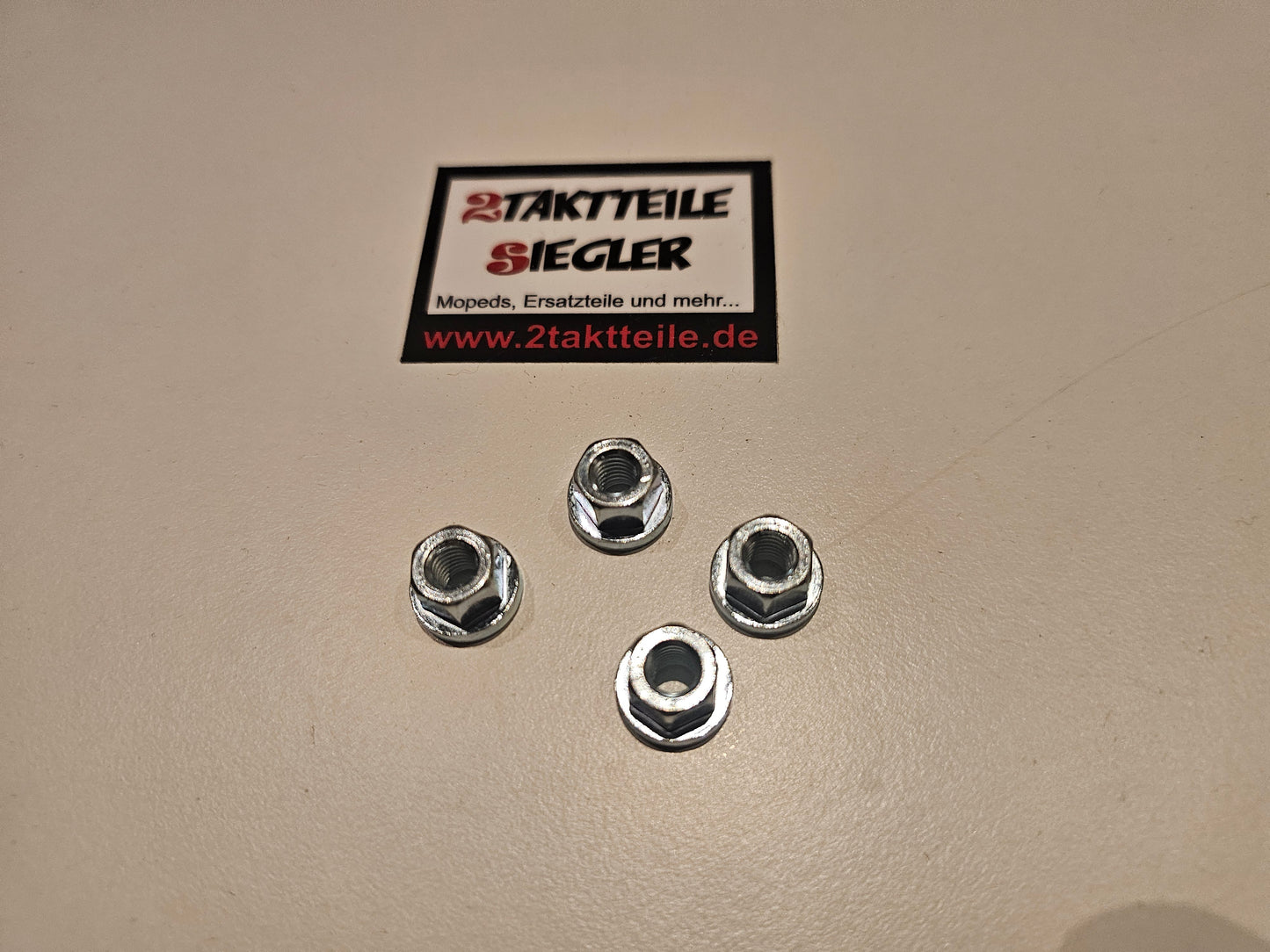 Muttern mit Bund Stehbolzen M6 Sachs 50s 50sw 50/5 AKF Hercules K50 Ultra KX5 XE5